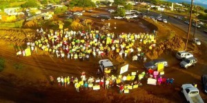 gmo-molokai-monsanto-workers-660x330