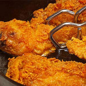 crispy-buttermilk-fried-chicken-2-24400007rca-ss